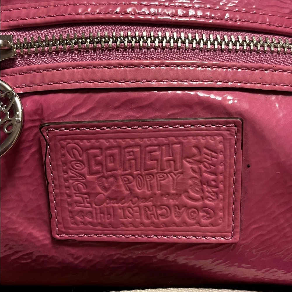 Coach Pink Patent Leather Shoulder Bag, vintage, poppy, - Picture 4 of 17